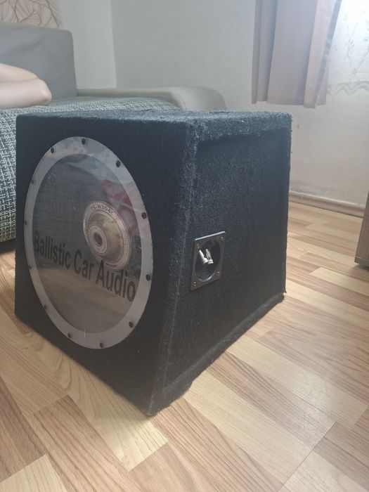 Subwoofer Pioneer TS-W304C (600W) în incintă custom cu vizor (Plexiglas) – Bass puternic
