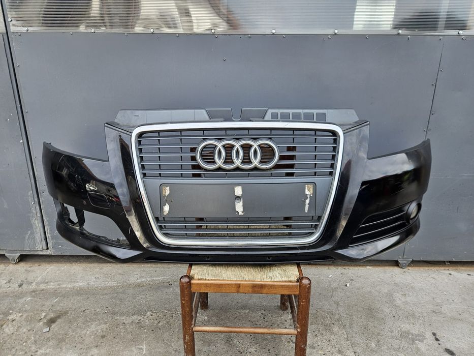 Bara fata Audi A3 8P Facelift 2009-2012 Grila Culoare negru LC9X Spoiler