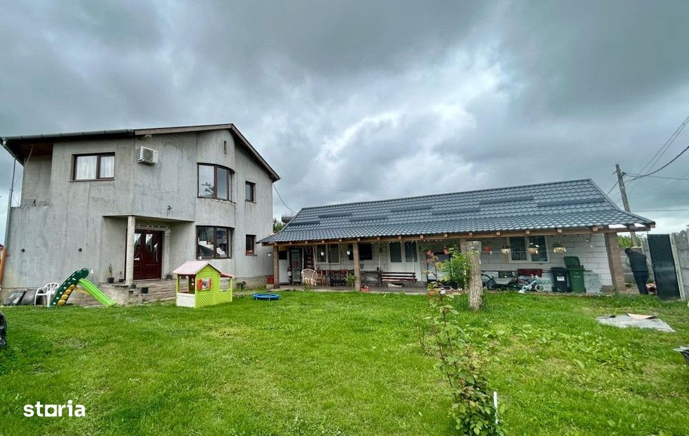 Casa in Les , 207 mp construiti , 3.482 mp teren