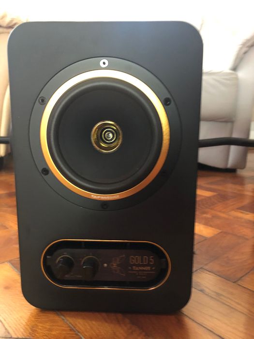 Boxe active tannoy gold 5