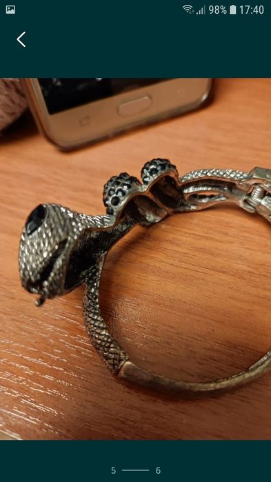 Браслет с черными агатами