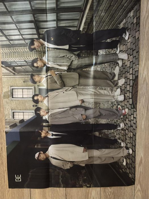 Продавам оригинален албум BTS – BE (Deluxe Edition, 2020)