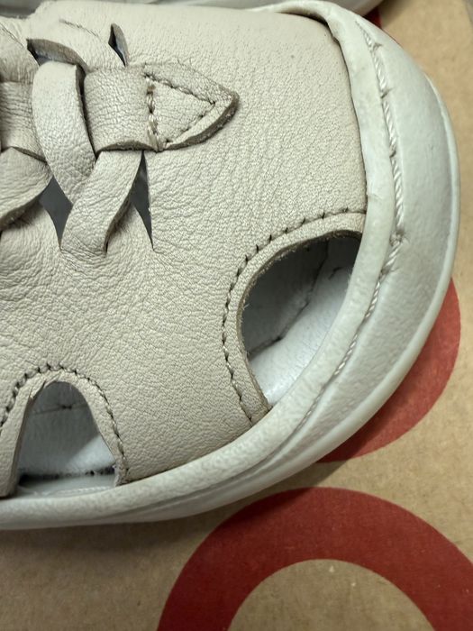 Детские сандалии в отличном состоянии