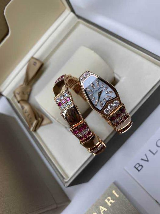 Кварцов дамски часовник Bvlgari Serpenti Jewelry