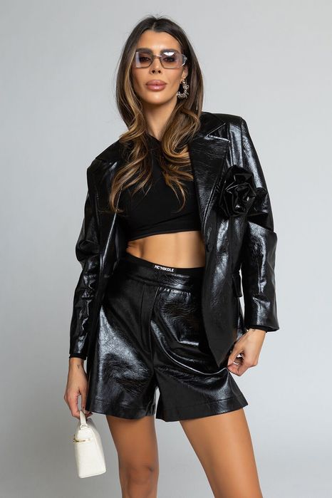 Nikole collection сако къси панталонки сет