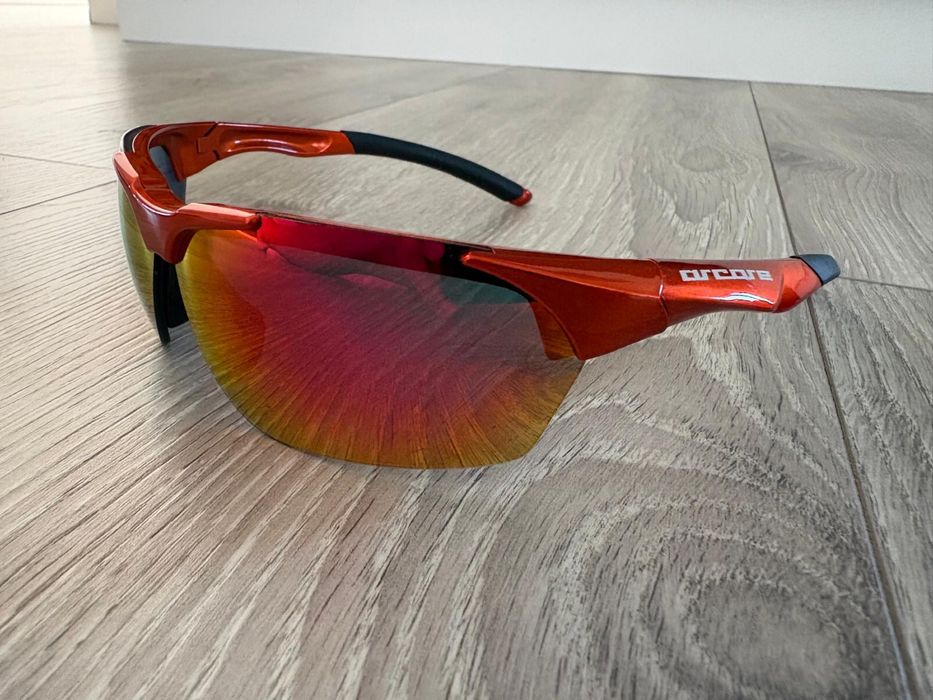 Pachet accesorii bicicletă – cască KTM + lumini față/spate + ciclocomputer + antifurt