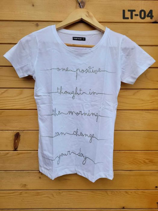 Дамски тениски на едро топ цена