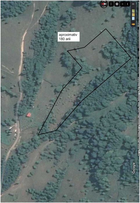 Teren de vanzare la munte