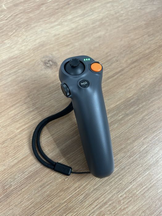 DJI RC Motion 3 (пульт)