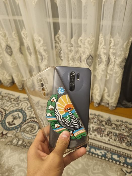 Redmi 9 qora rangda ideal