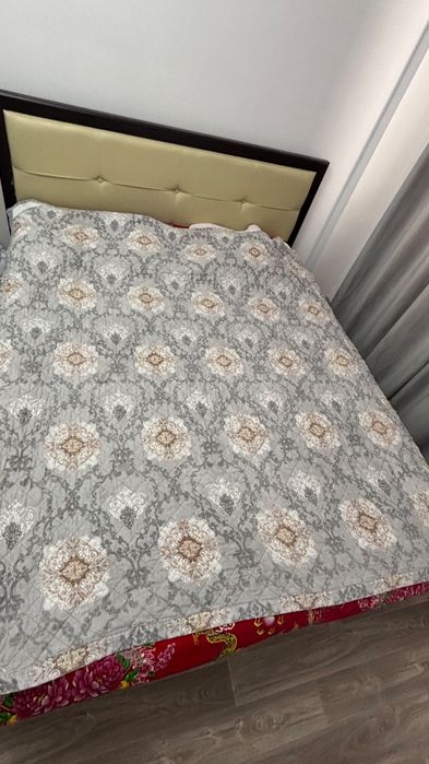 Срочно продам гарнитур