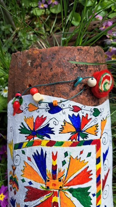 Рисунка върху керемида