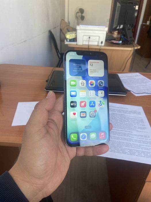 Продаю iphone 12 pro max айфон 12 про мак