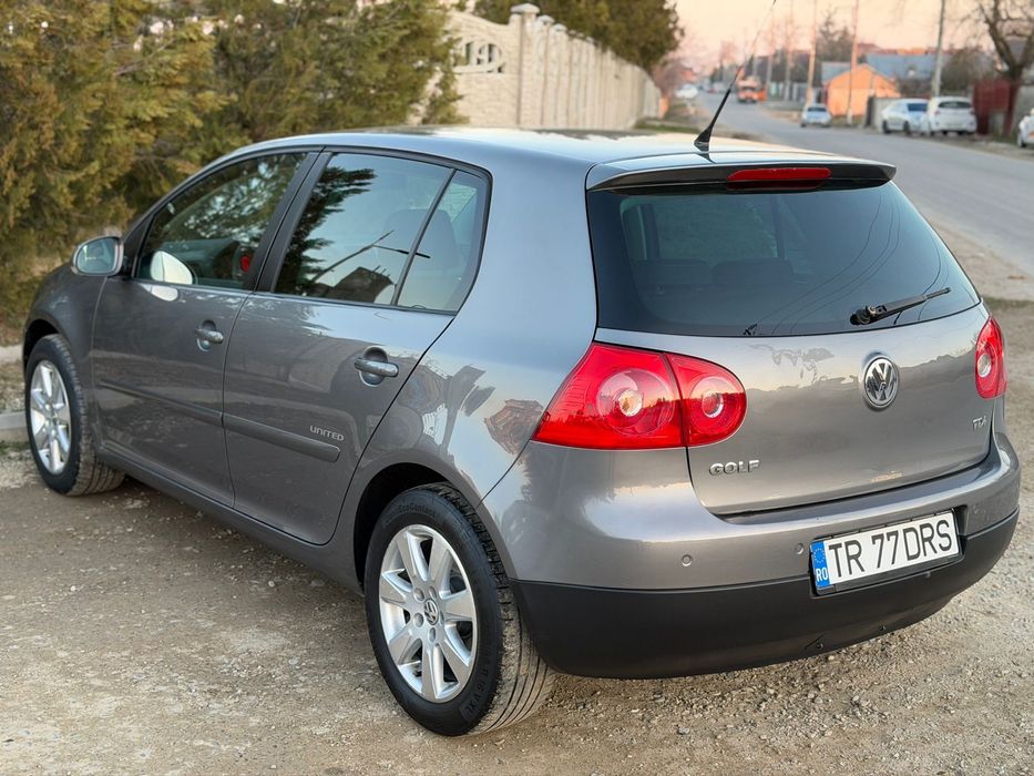 VW Golf 5 2009 1.9Tdi 105cp Model United