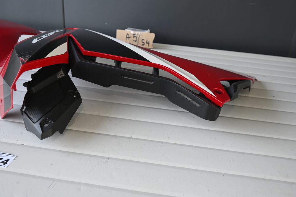 Honda CBR 650 R 21 - 22 Carena dreapta