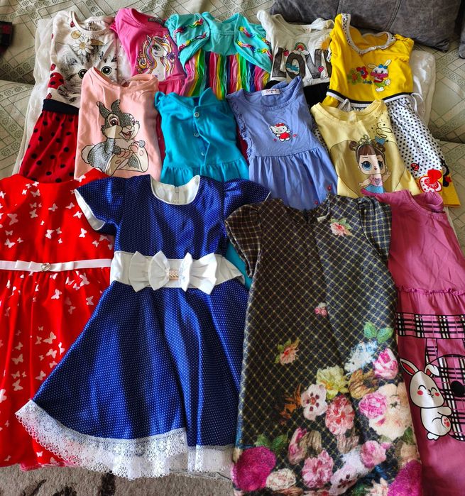 Продам детские вещи на девочку