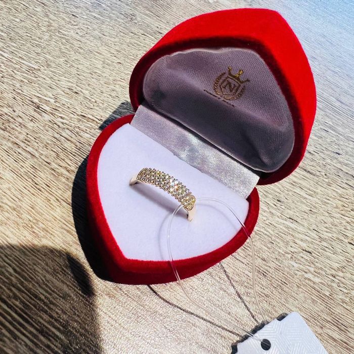 Золотое обручальное очень красивое кольцо. Золото 585 Доставка