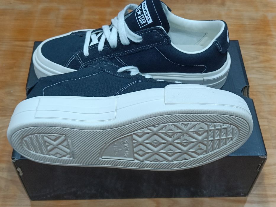 Продам оригинальные Кеды Converse