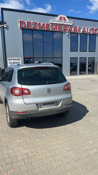 Dezmembram Volkswagen Tiguan 2.0 diesel din 2011