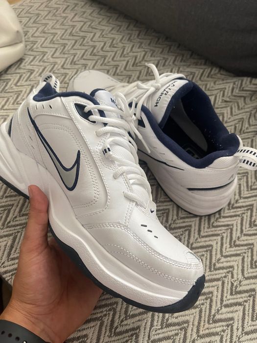 Nike Performance AIR MONARCH