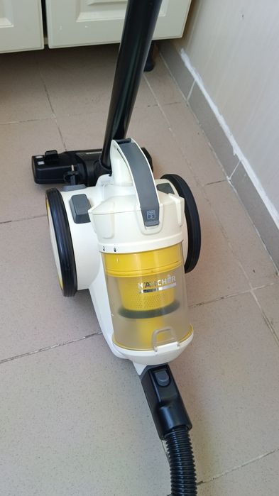Пылесос Karcher VC3 premium