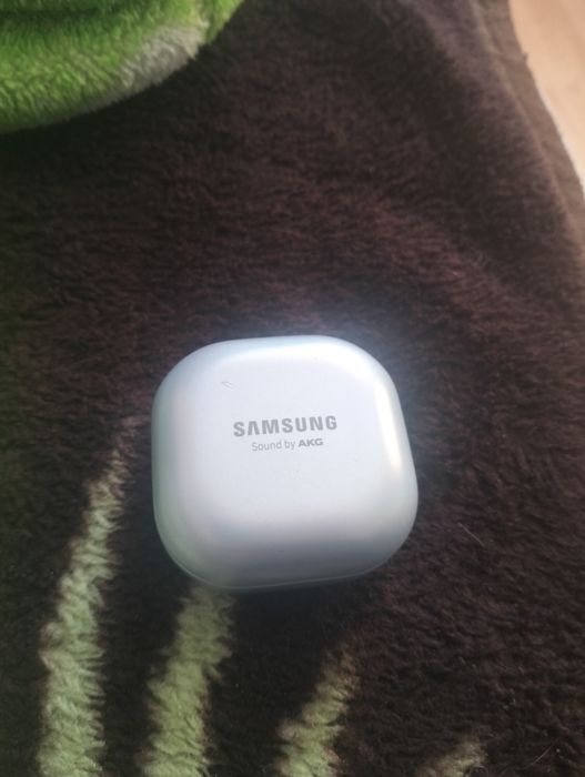 Samsung buds pro