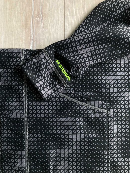 Under Armour Storm ватиран суитчър суичър размер М