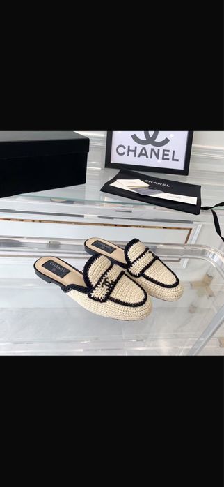 Налични дамски обувки