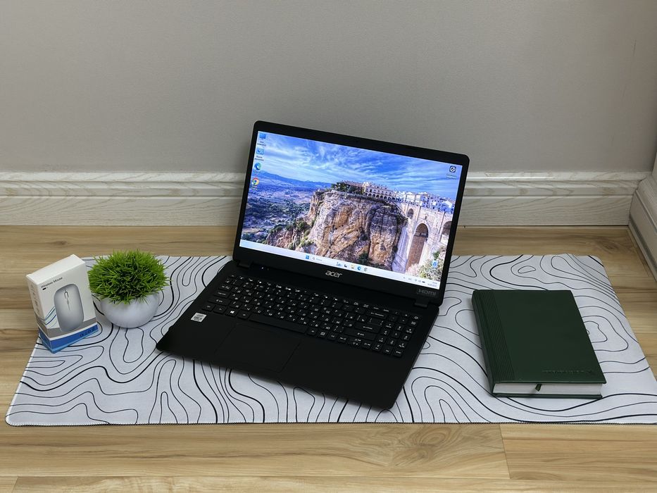 Ноутбук Acer Aspire 3 / i3 / 8GB / SSD 256GB для работы и учебы!