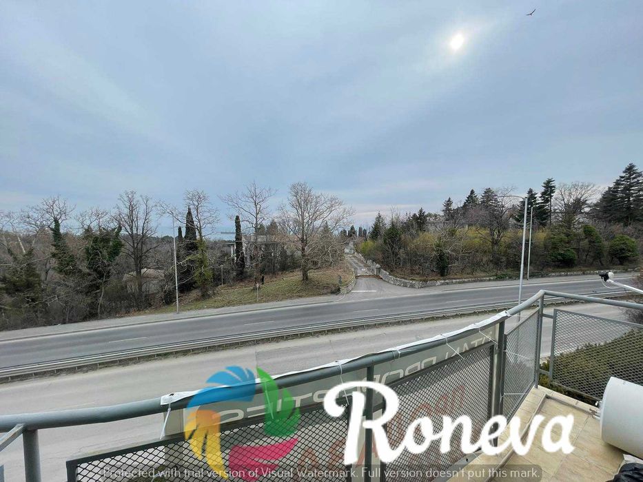 Двустаен обзаведен с паркомясто