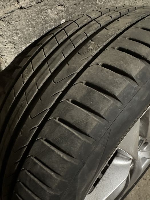 Джанти за w204 с гуми Пирели 24 г