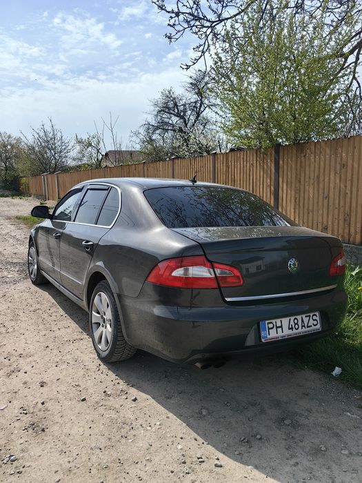 Skoda Superb 2 2.0TDI 190CP Berlina