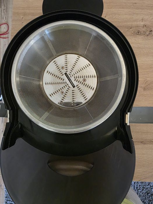 Сокоизстисквачка за плодове и зеленчуци Bosch 700W