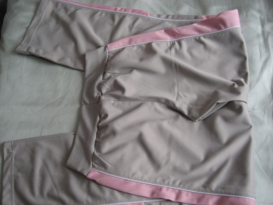 Анцуг adidas и още няколко