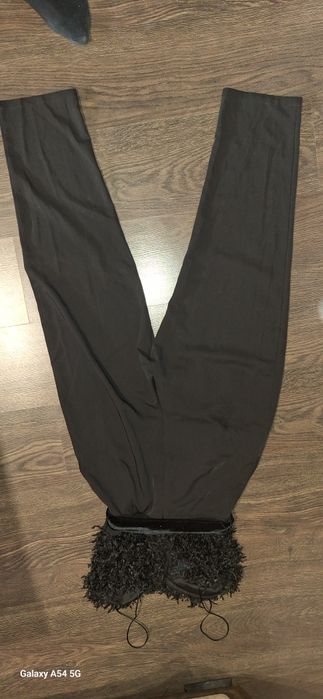 Дълъг гащеризон.