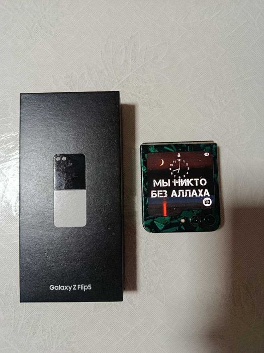Продаётся Samsung Z flip 5 в отличном состоянии