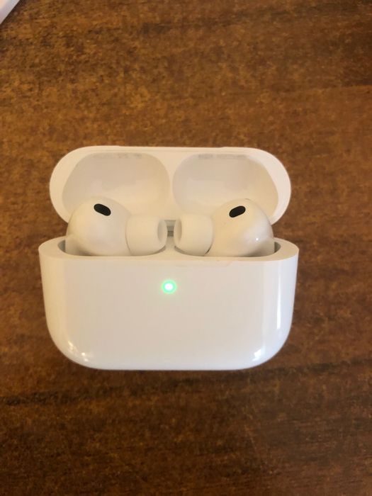 AirPods Pro 3 noi fara eticheta