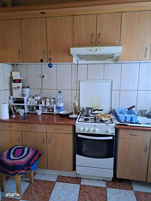 Apartament de vanzare 3 camere , Oituz M15 , parter , 65.900 euro neg.