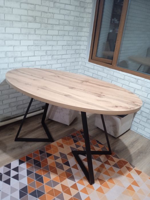 Продам Кухонный стол