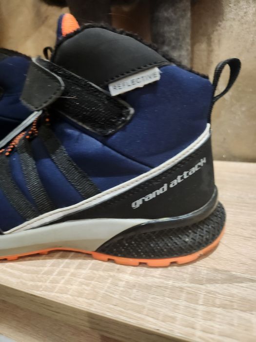 Зимни обувки за момче