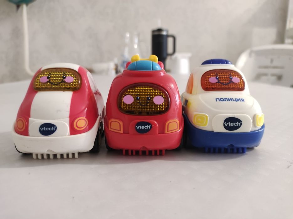 Игрушечные машинки