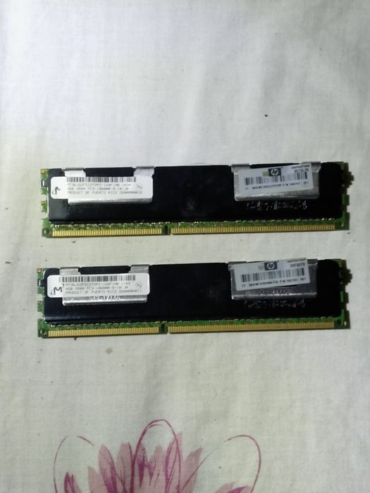 2 бр. Рам карта HP-4GB