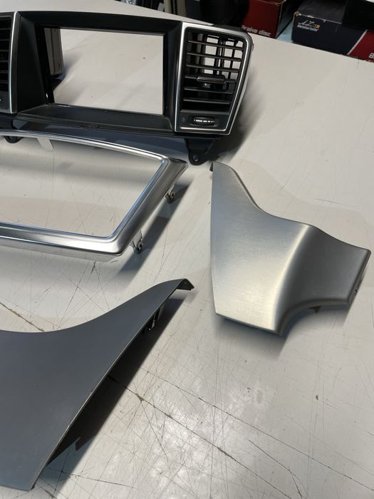 Trimuri grile aerisire mercedes ML w166