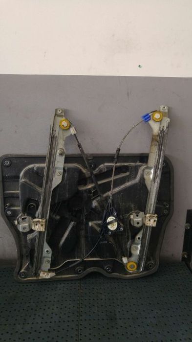 Macara geam electric stanga fata nissan x trail 2 t31 80775jg