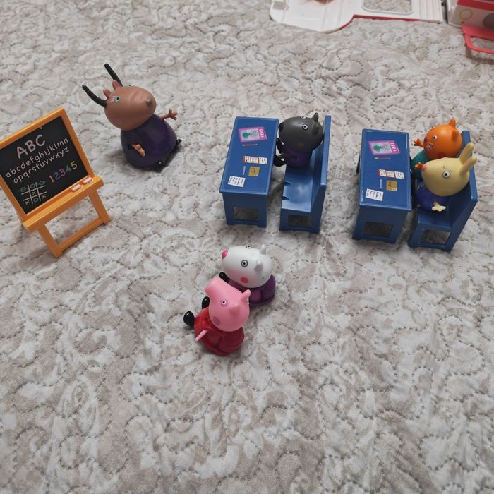 Peppa Pig, Пепа Пиг, ученическа стая