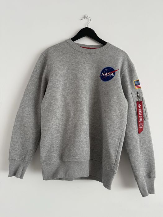 Alpha Industries × Nasa × Streetwear