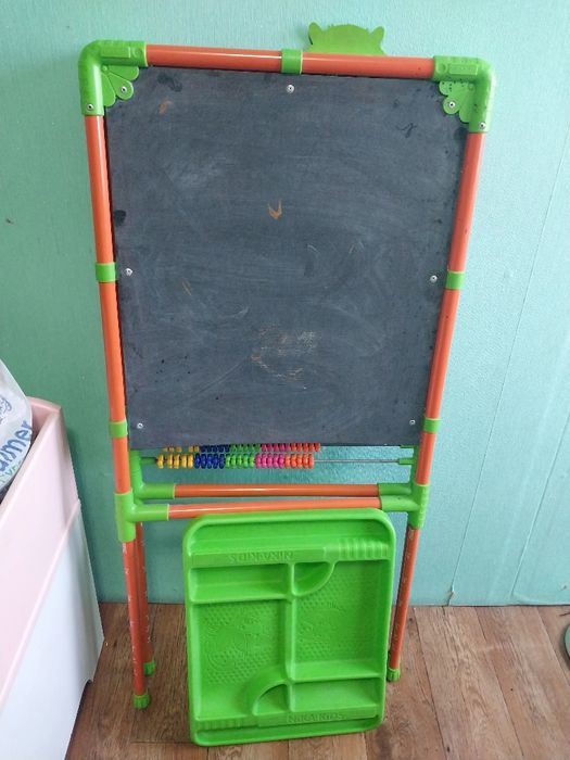 Продам мольберт б.у