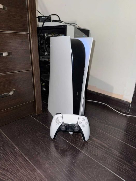Playstation 5 в идеальном состоянии