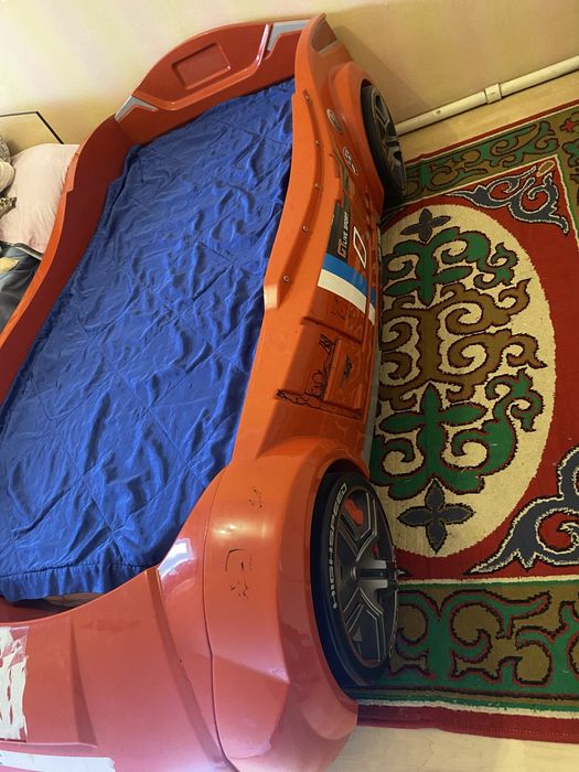 Кровать детская.