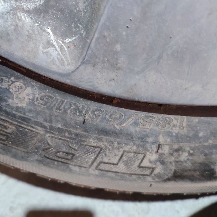 Авто шина зимние